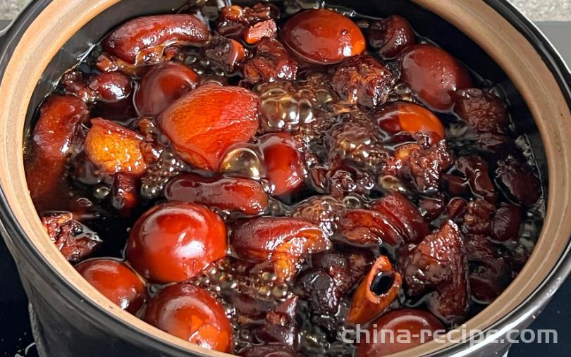 The recipe for Guangdong sweet vinegar pig's feet ginger