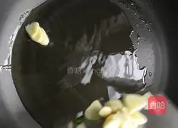 豆腐皮炒菠菜的做法图解5