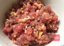 青菜肉末炒饭的做法图解1