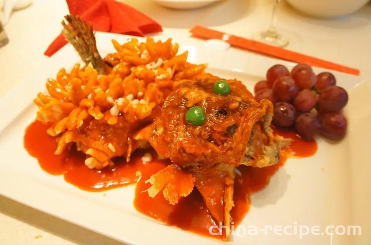 The method of making squirrel mandarin fish