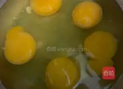 鸡蛋煎豆腐的做法图解3