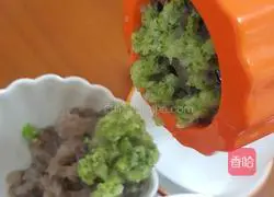 西兰花鲜虾饼的做法图解3