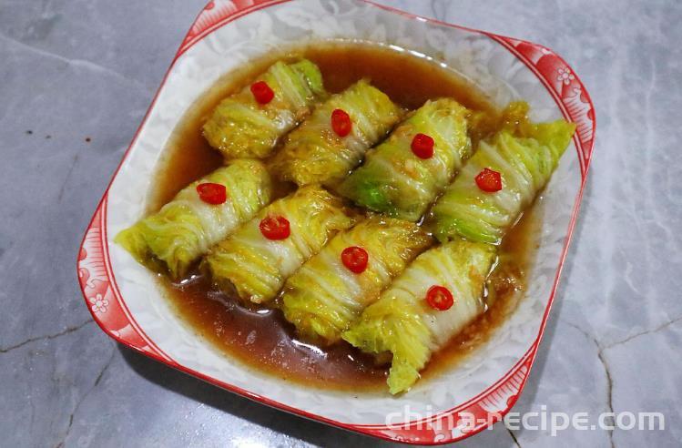 The method of making cabbage rolls