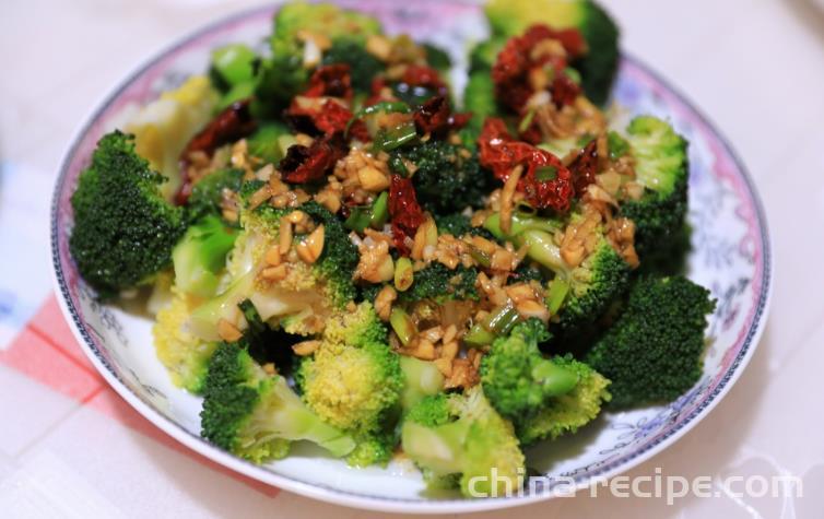 Method for making cold broccoli salad