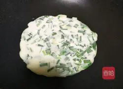 韭菜鸡蛋煎饼的做法图解12