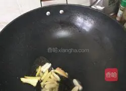 辣椒炒鱿鱼须的做法图解5