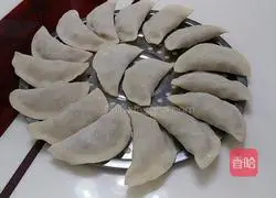 白萝卜猪肉烤饺的做法图解6