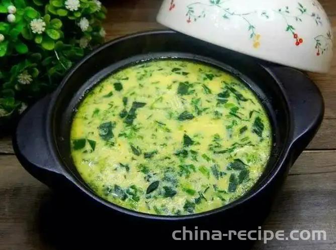 The recipe for baby's spinach and egg custard as a complementary food