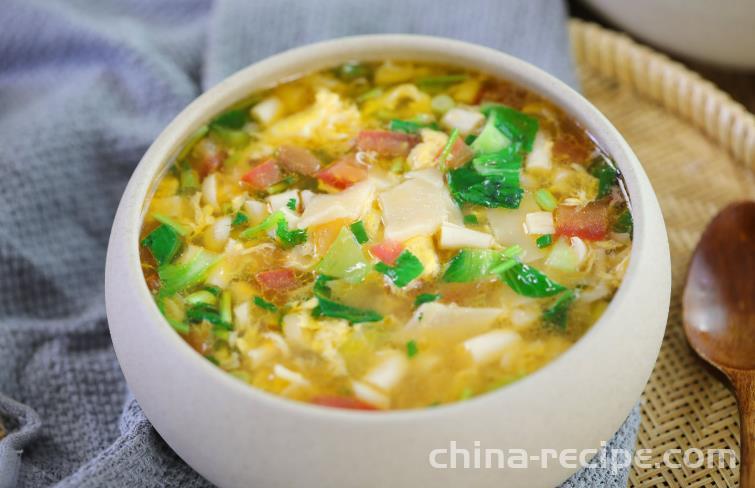 The recipe for delicious dumpling soup