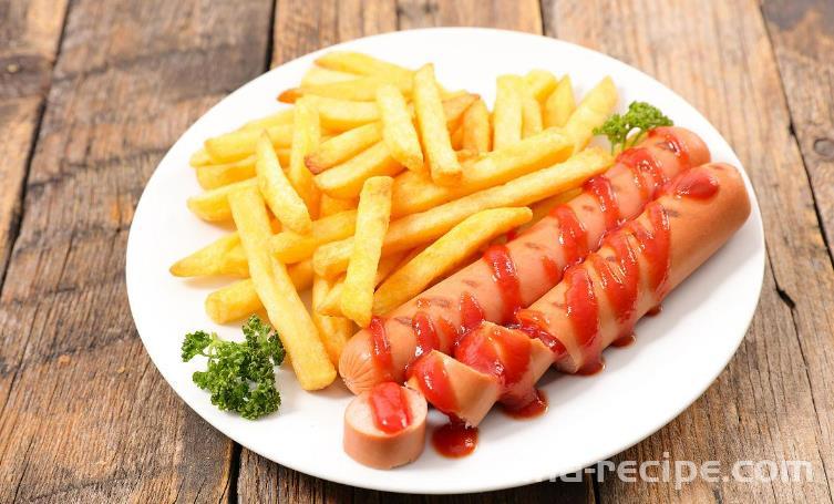 The recipe for French fries and sausages