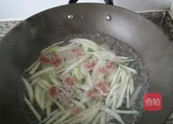 瓠子肉沫汤的做法图解3