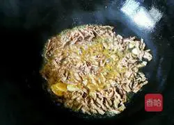 芹菜炒牛肉的做法图解5