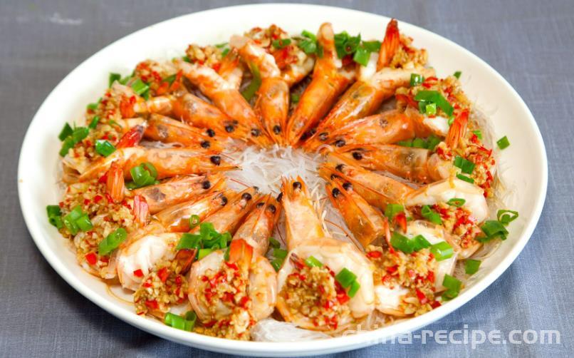 The recipe for steaming shrimp with minced garlic and vermicelli