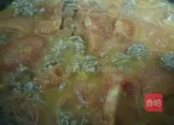 番茄土豆牛腩汤的做法图解2