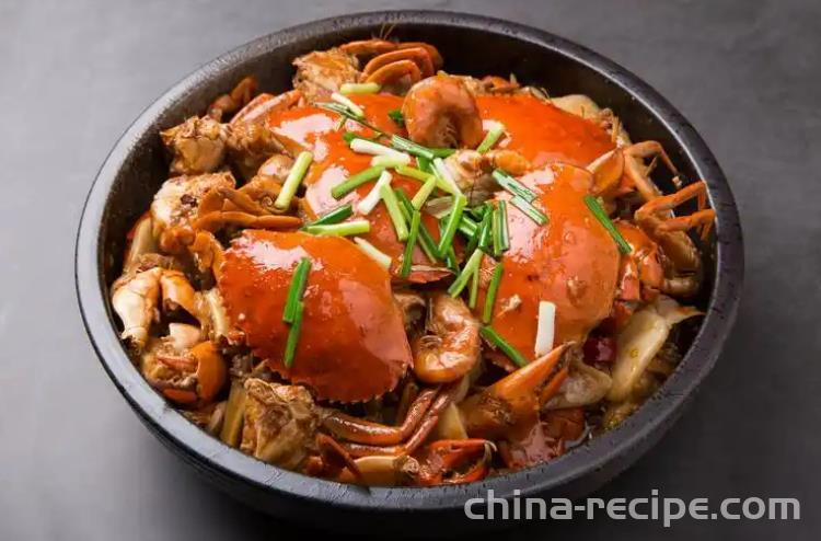 The recipe for meat and crab stew