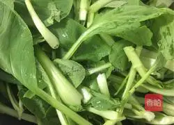 香菇油菜的做法图解3