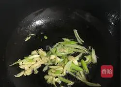 青椒肉段的做法图解11