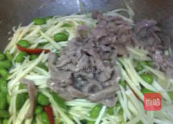 茭白毛豆炒肉丝的做法图解4