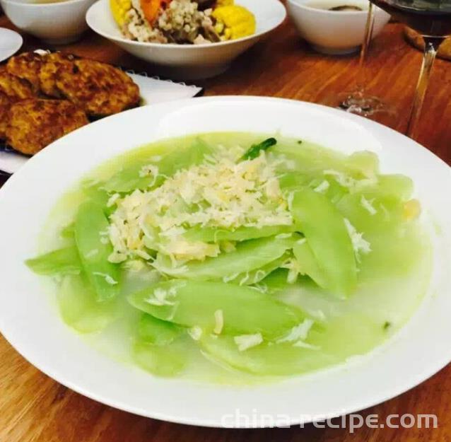 The recipe for refreshing lettuce and dried scallops soup