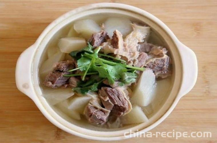 The recipe for beef brisket and radish soup