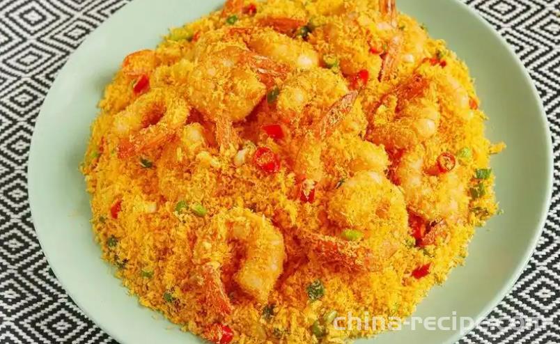 The recipe for stir frying shrimp with breadcrumbs