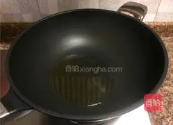 番茄豆芽炒卷心菜的做法图解3