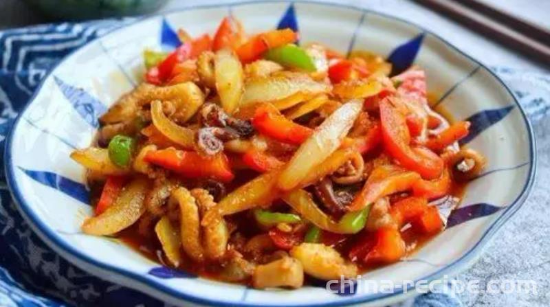 The method of stir frying onions with 88 claws