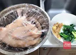 电饭煲焗鸡的做法图解3