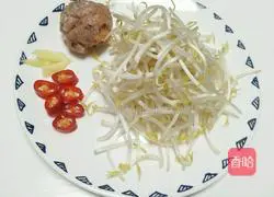 肉沫绿豆芽的做法图解1