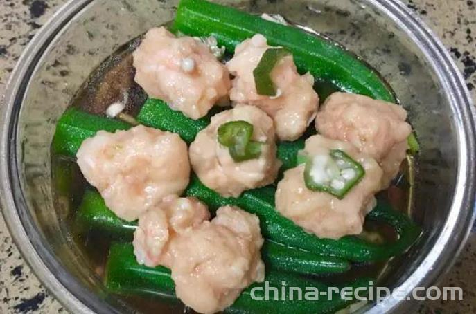 Recipe for Steamed Shrimp with Seafood Mushroom and Okra