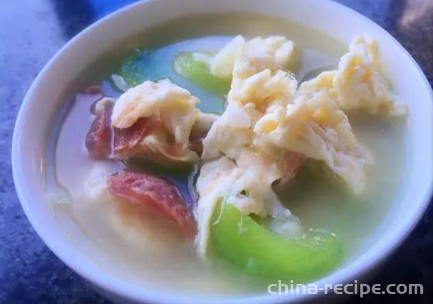 The recipe for homemade luffa egg soup