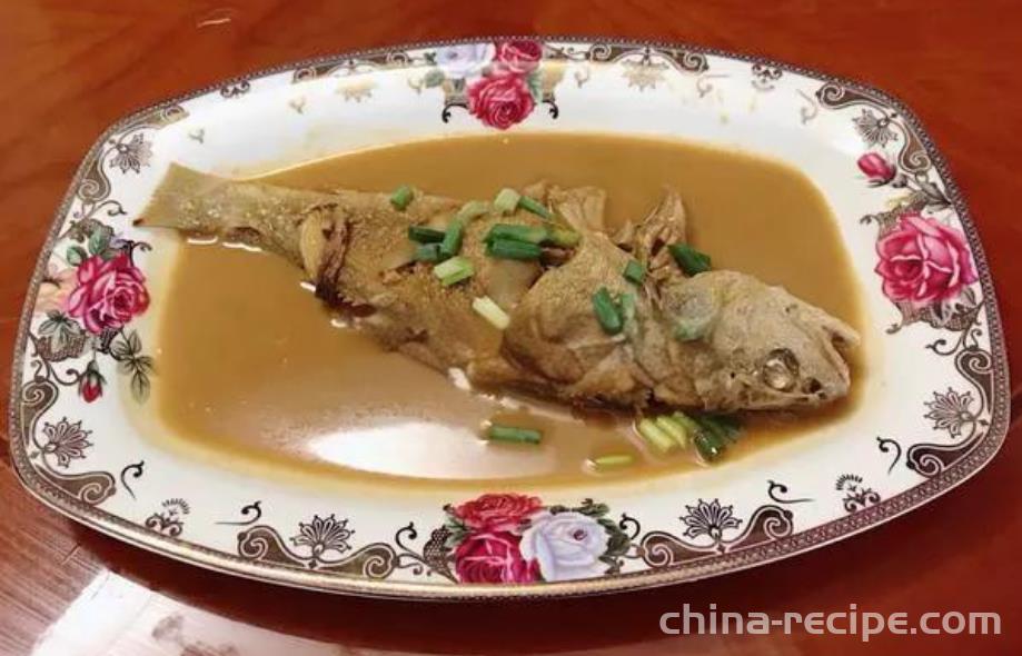 Braised Mount Huangshan Fish in Brown Sauce