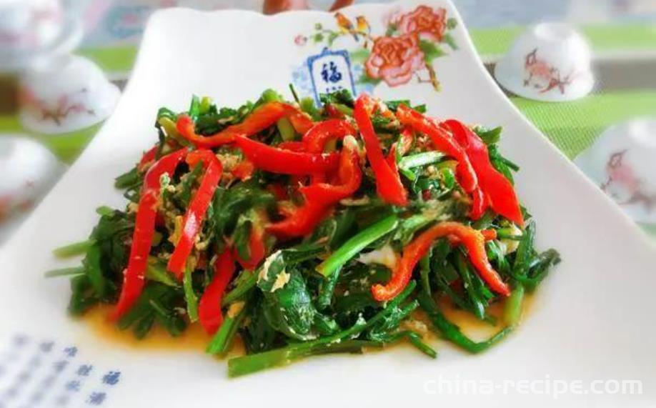 The method of stir frying chives with red pepper