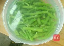 凉拌豆角的做法图解4