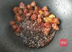 红烧牛肉炖土豆的做法图解6