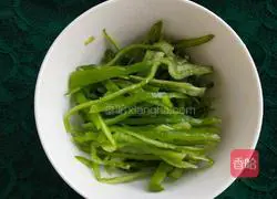 牛肝菌炒肉片的做法图解6